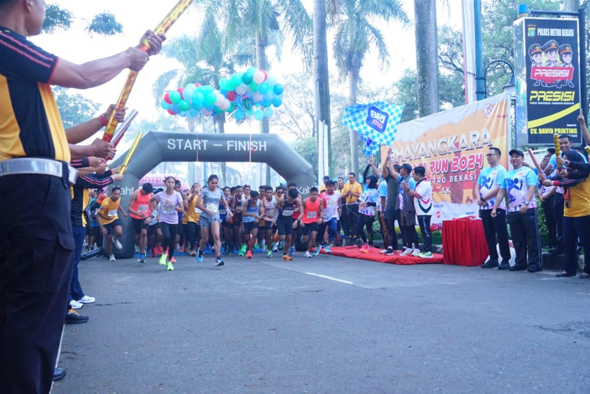 Gandeng Sponsor, Polres Metro Bekasi Sukses Selenggarakan Bhayangkara Bekasi Run 2024 dalam rangka menyambut Hari Bahayangkara Ke-78