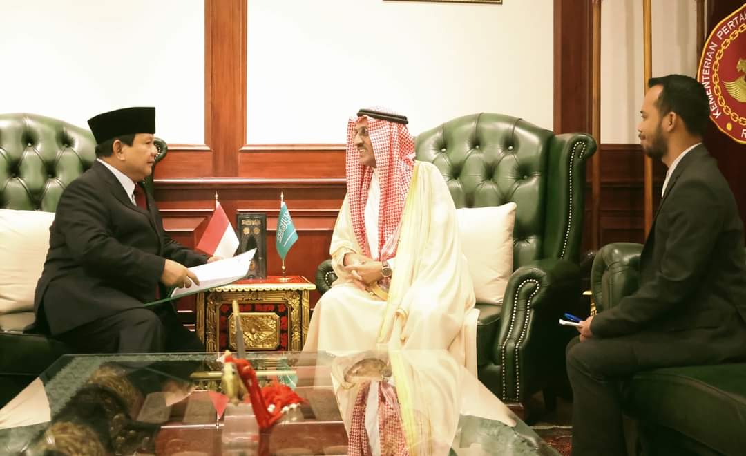 Menteri Pertahanan Prabowo Subianto, menerima kunjungan Duta Besar Arab Saudi