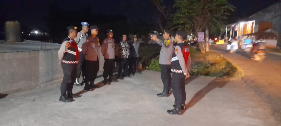 Kapolsek Serang Baru Pimpin Giat Monitoring dan Pengamanan Sosialisasi Program Kerja Paslon Bupati