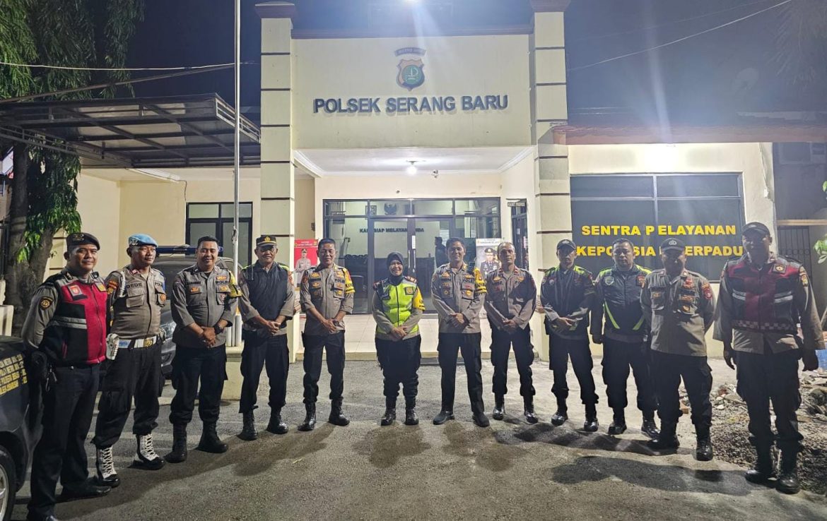 Polsek Setu, Polsek Cibarusah dan Polsek Serang Baru Patroli Gabungan Antisipasi Guantibmas di Kecamatan Serang Baru