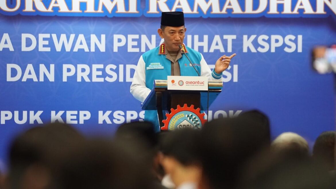 Kehangatan Ramadan di PT NOK Indonesia, Kapolri Buka Bersama KSPSI Santuni Anak Yatim dan Salurkan Sembako bagi Buruh Terdampak PHK